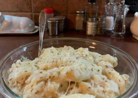 Knedliky – Czech Dumpling with Sauerkraut (Zeli)